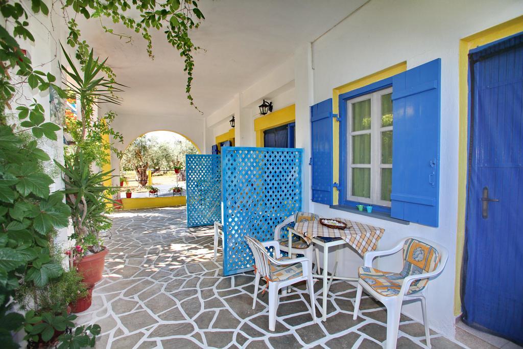 Alexandra Sofia Stafylos Exterior foto